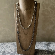 Цепочка, комбинированная с бусами. SWAROVSKI.