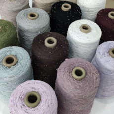 BEAD SEQUIN 100% ХЛОПОК С БИСЕРОМ И ПАЙЕТКАМИ 420м/100г