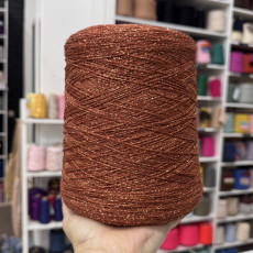 Темно-рыжий