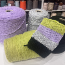 SMOKY T&D 76% меринос экстрафайн 24% па 240м/100г